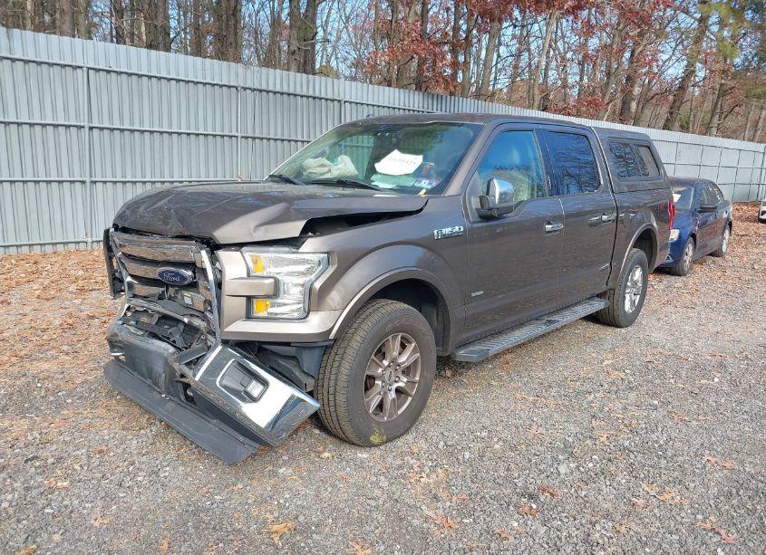 Photo 2 of 2015 Ford F-150 LARIAT (VIN 1FTEW1EP6FFB76458)