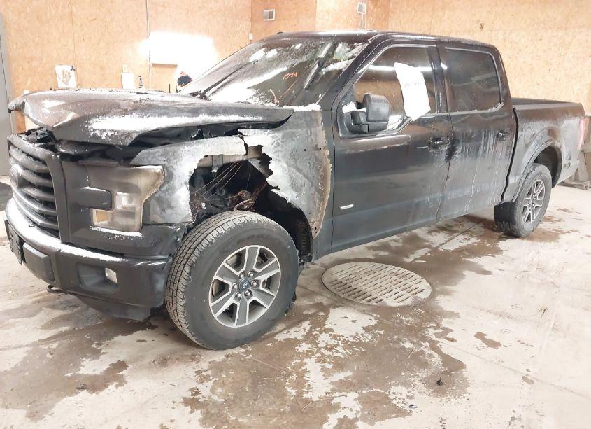 Photo 2 of 2016 Ford F-150 XLT (VIN 1FTEW1EP6GFA46813)