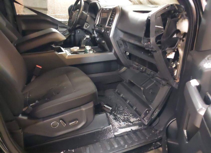 Photo 5 of 2016 Ford F-150 XLT (VIN 1FTEW1EP6GFA46813)