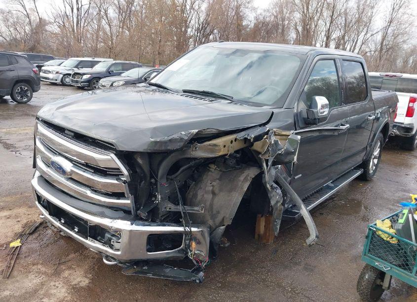 Photo 2 of 2016 Ford F-150 LARIAT (VIN 1FTEW1EP6GFA86292)