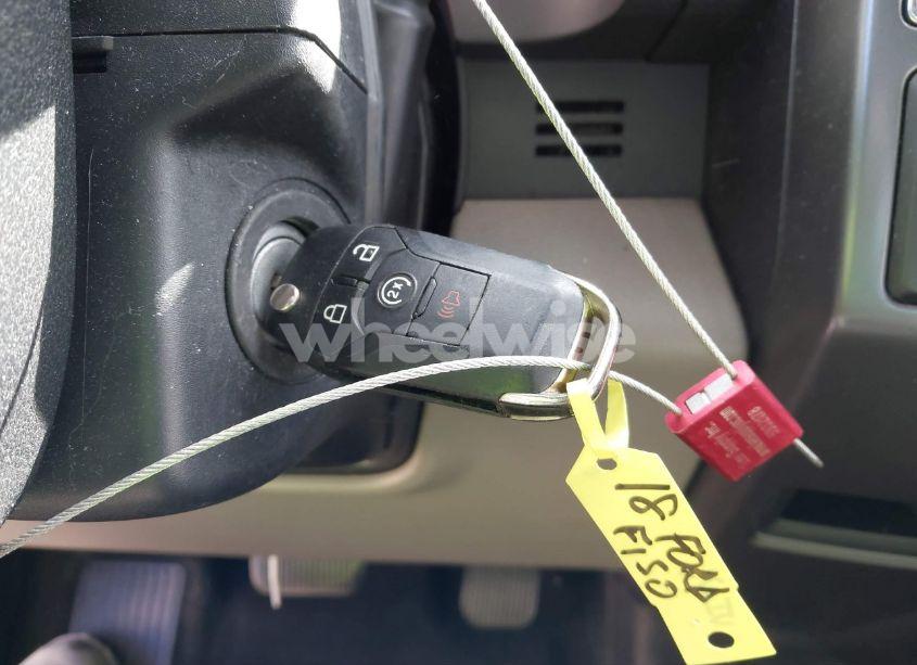 Photo 11 of 2018 Ford F-150 XLT (VIN 1FTEW1EP6JFB68109)