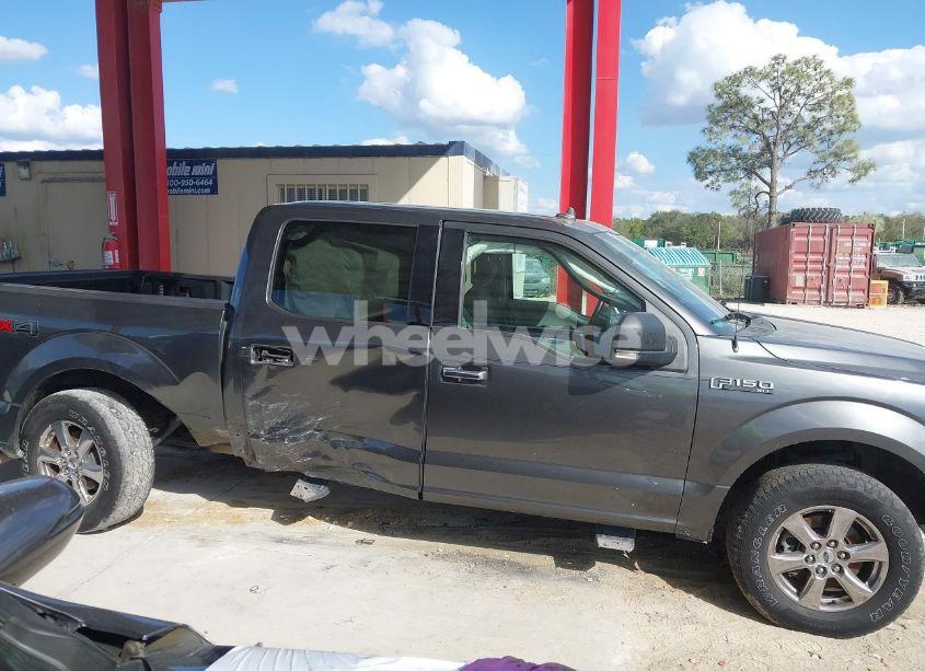 Photo 14 of 2018 Ford F-150 XLT (VIN 1FTEW1EP6JFB68109)