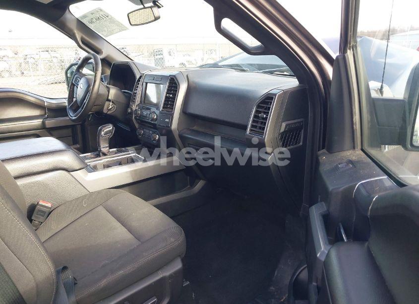 Photo 5 of 2018 Ford F-150 XLT (VIN 1FTEW1EP6JFD25704)