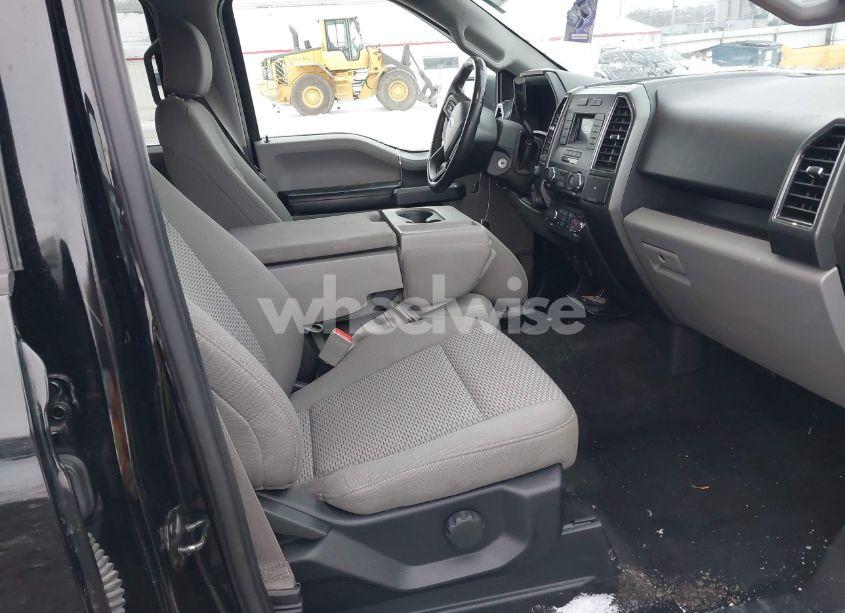 Photo 5 of 2018 Ford F-150 XLT (VIN 1FTEW1EP6JKE09531)