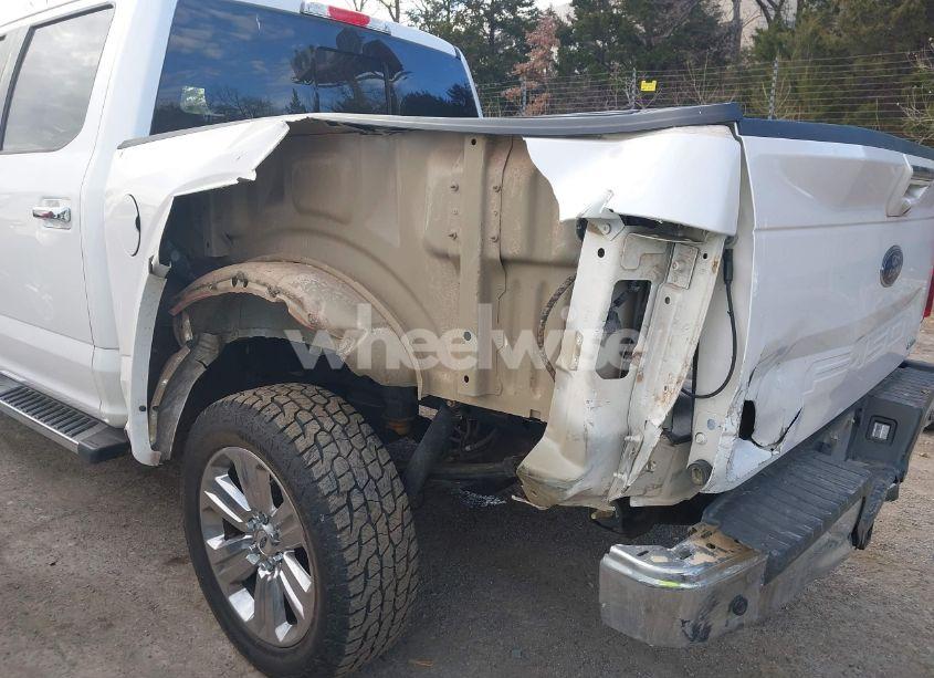 Photo 6 of 2018 Ford F-150 LARIAT (VIN 1FTEW1EP6JKE65498)