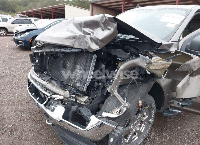 Photo 6 of 2019 Ford F-150 XLT (VIN 1FTEW1EP6KFD40012)