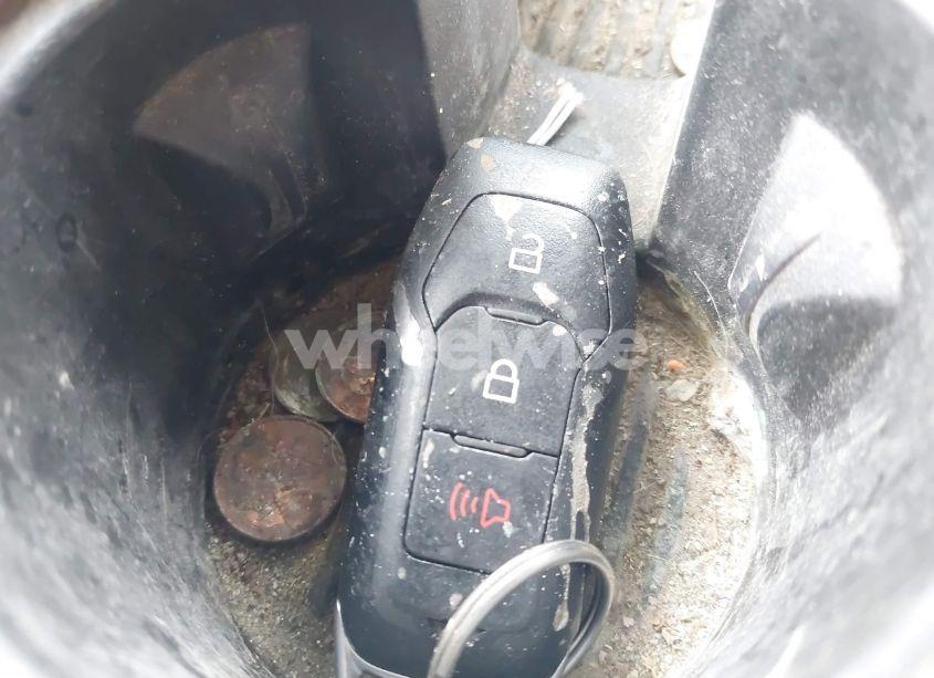 Photo 11 of 2016 Ford F-150 LARIAT (VIN 1FTEW1EP7GFB56351)