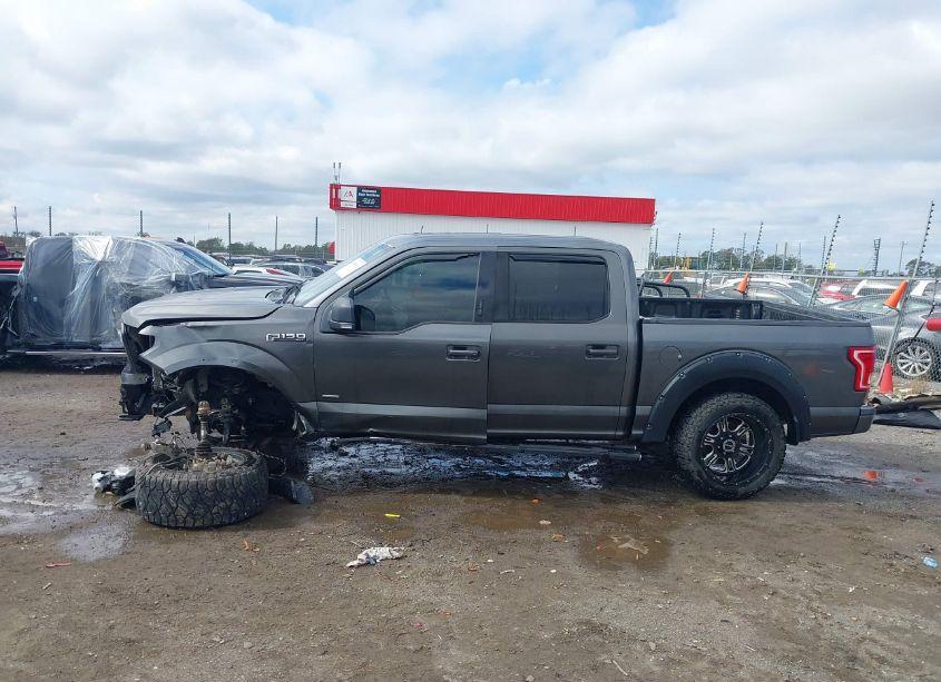 Photo 14 of 2016 Ford F-150 XLT (VIN 1FTEW1EP7GKF48527)