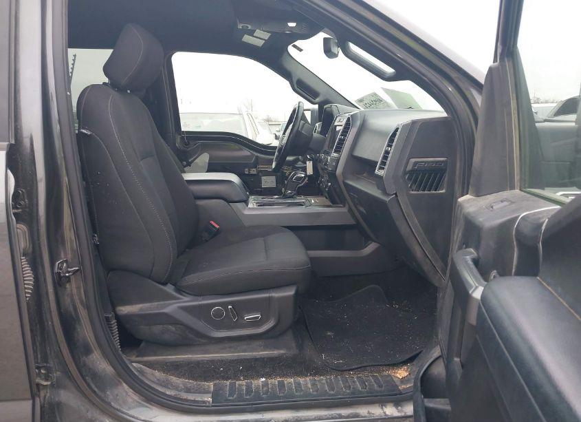 Photo 5 of 2018 Ford F-150 XLT (VIN 1FTEW1EP7JFA93405)