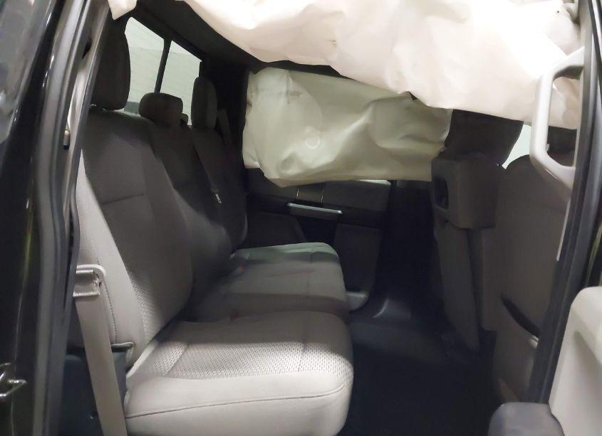 Photo 8 of 2018 Ford F-150 XLT (VIN 1FTEW1EP7JKC09449)