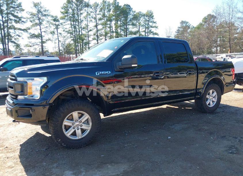 Photo 2 of 2019 Ford F-150 XLT (VIN 1FTEW1EP7KKC33414)