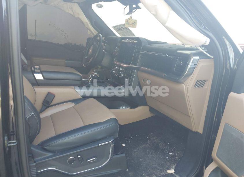 Photo 5 of 2022 Ford F-150 LARIAT (VIN 1FTEW1EP7NFA79459)