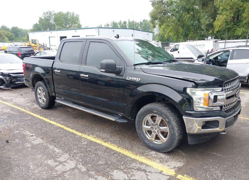 2018 Ford F-150 XLT (VIN 1FTEW1EP8JFB68211) main photo