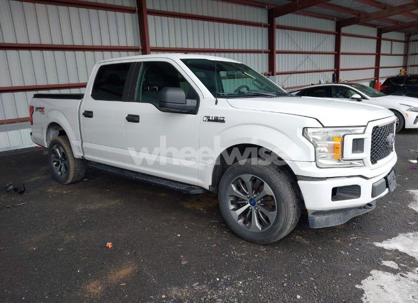 2019 Ford F-150 XL (VIN 1FTEW1EP8KFC22155) main photo