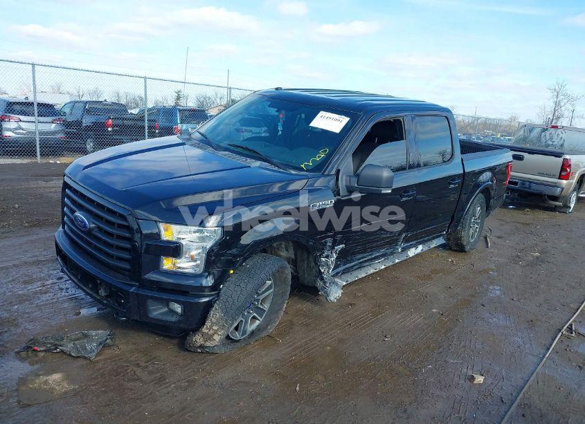Photo 2 of 2016 Ford F-150 XLT (VIN 1FTEW1EP9GFA10954)