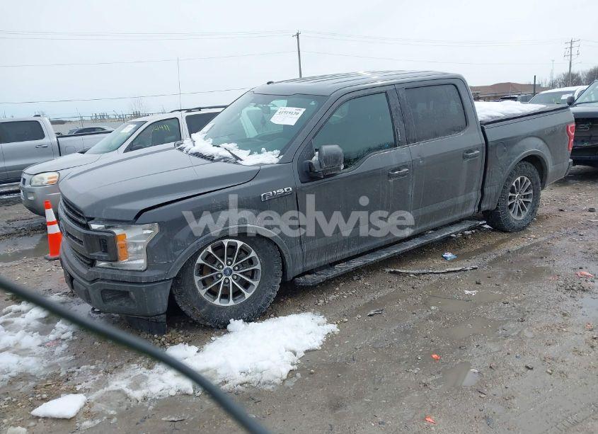 Photo 2 of 2018 Ford F-150 XLT (VIN 1FTEW1EP9JFB09829)