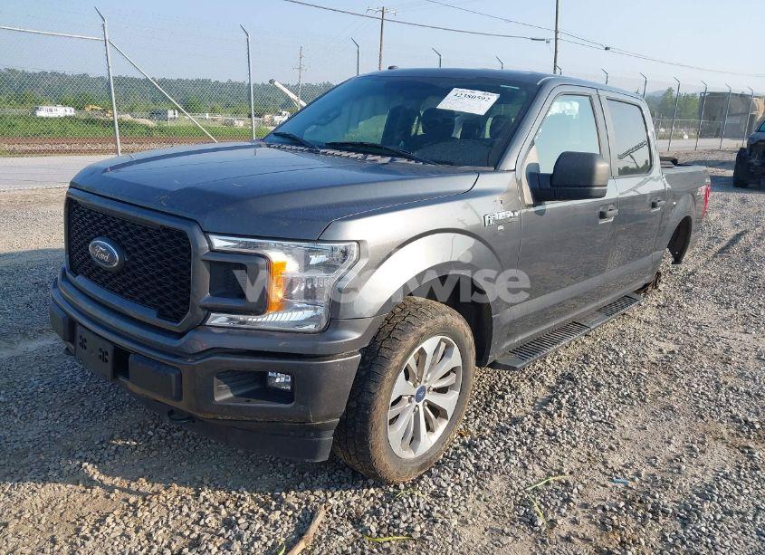 Photo 2 of 2018 Ford F-150 XL (VIN 1FTEW1EP9JFB24945)