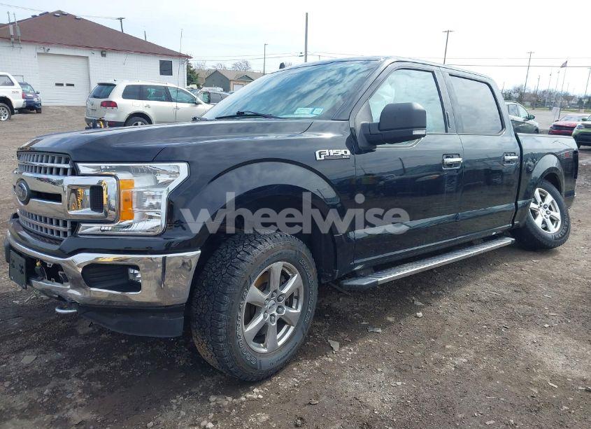 Photo 2 of 2018 Ford F-150 XLT (VIN 1FTEW1EP9JFB66645)