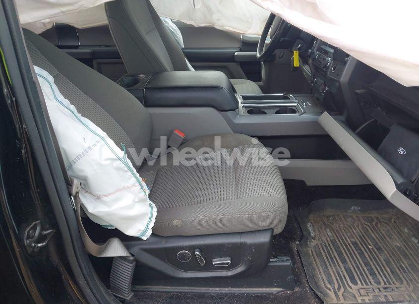 Photo 5 of 2018 Ford F-150 XLT (VIN 1FTEW1EP9JFB66645)