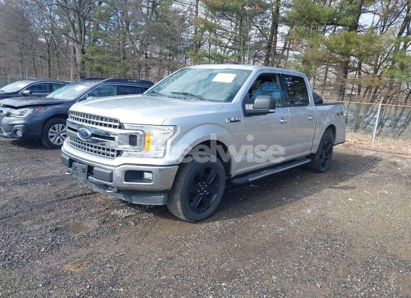 Photo 2 of 2018 Ford F-150 XLT (VIN 1FTEW1EP9JFC99289)