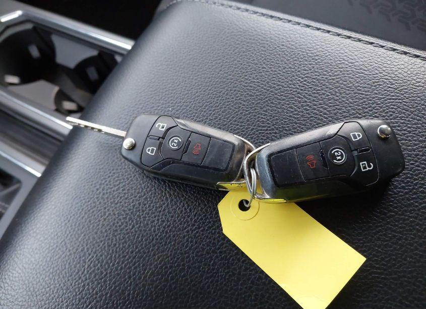 Photo 11 of 2019 Ford F-150 XLT (VIN 1FTEW1EP9KFC43502)