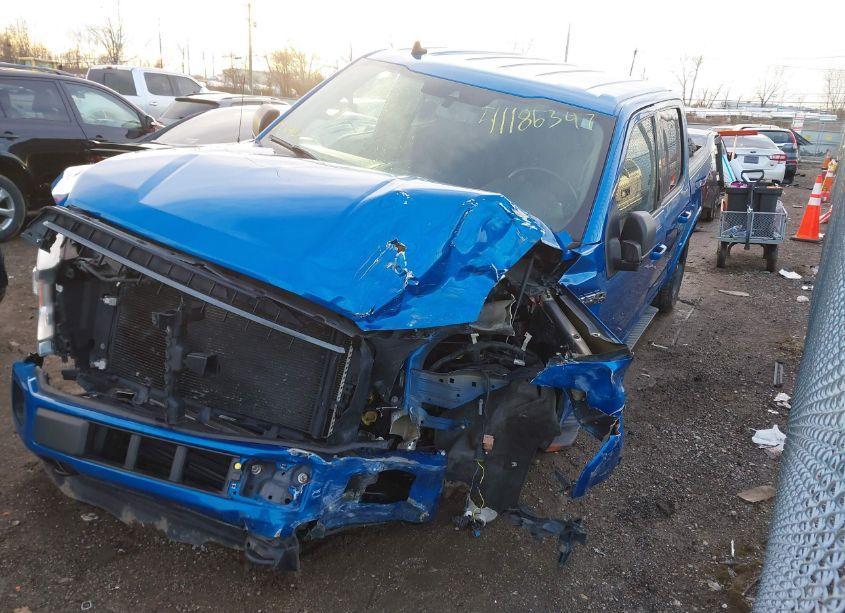 Photo 2 of 2019 Ford F-150 XLT (VIN 1FTEW1EP9KFC43502)