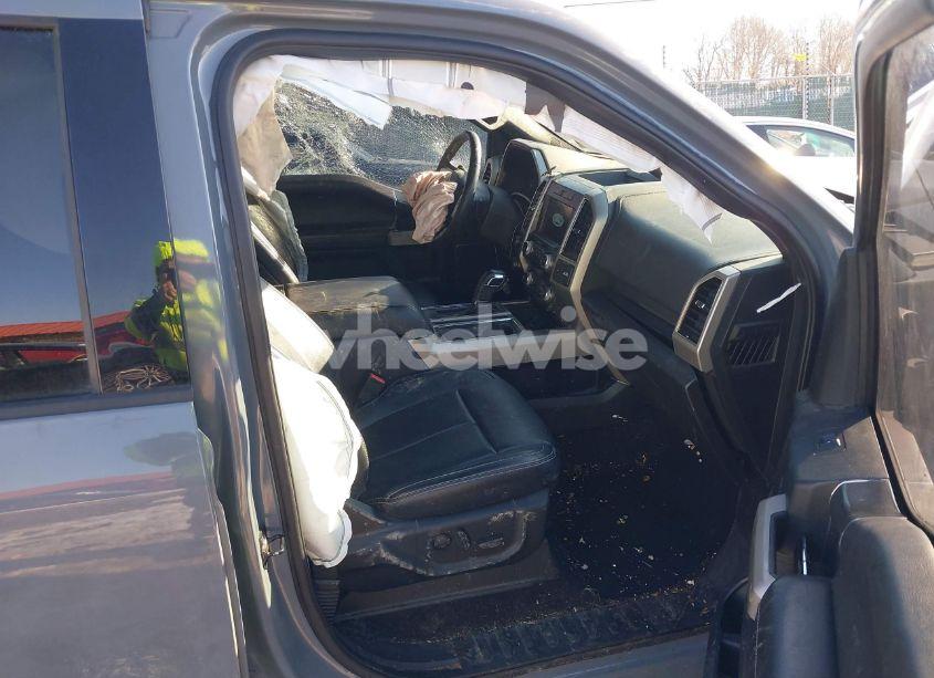 Photo 5 of 2019 Ford F-150 LARIAT (VIN 1FTEW1EP9KKD60729)