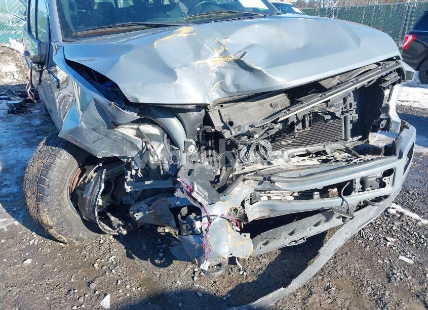 Photo 6 of 2019 Ford F-150 LARIAT (VIN 1FTEW1EP9KKD60729)