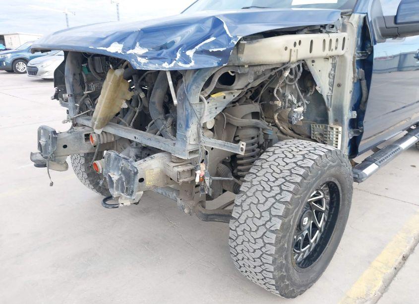 Photo 6 of 2020 Ford F-150 LARIAT (VIN 1FTEW1EP9LKD87902)