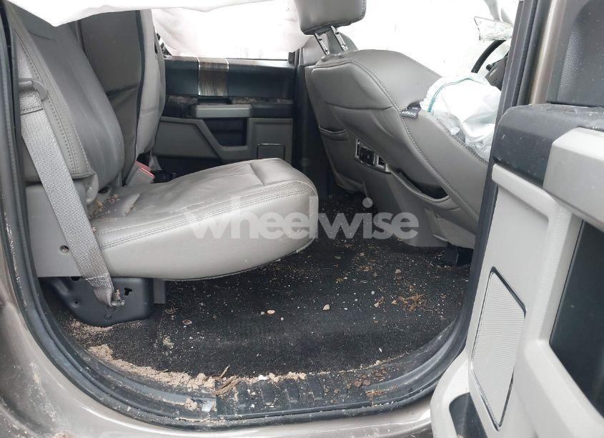 Photo 8 of 2018 Ford F-150 LARIAT (VIN 1FTEW1EPXJFB66086)