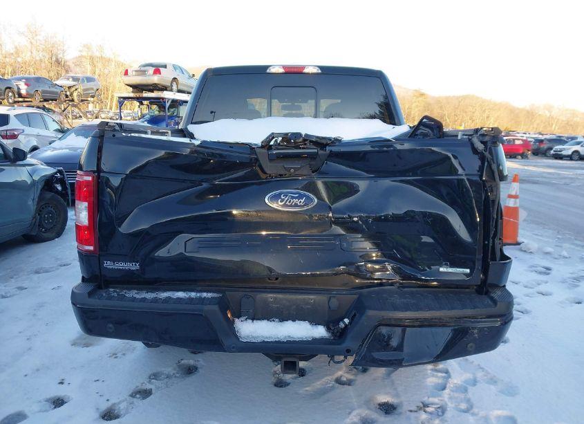 Photo 16 of 2018 Ford F-150 XLT (VIN 1FTEW1EPXJFD68667)