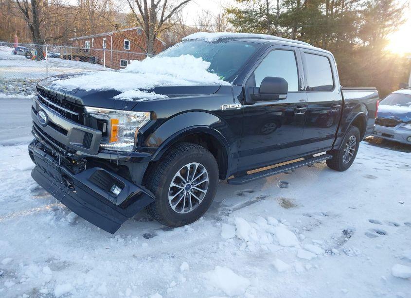 Photo 2 of 2018 Ford F-150 XLT (VIN 1FTEW1EPXJFD68667)