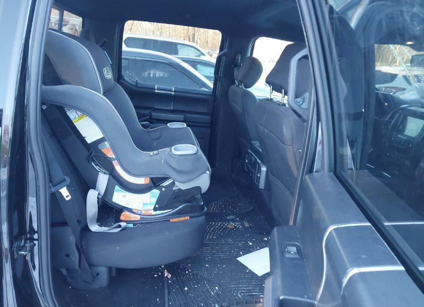 Photo 8 of 2018 Ford F-150 XLT (VIN 1FTEW1EPXJFD68667)