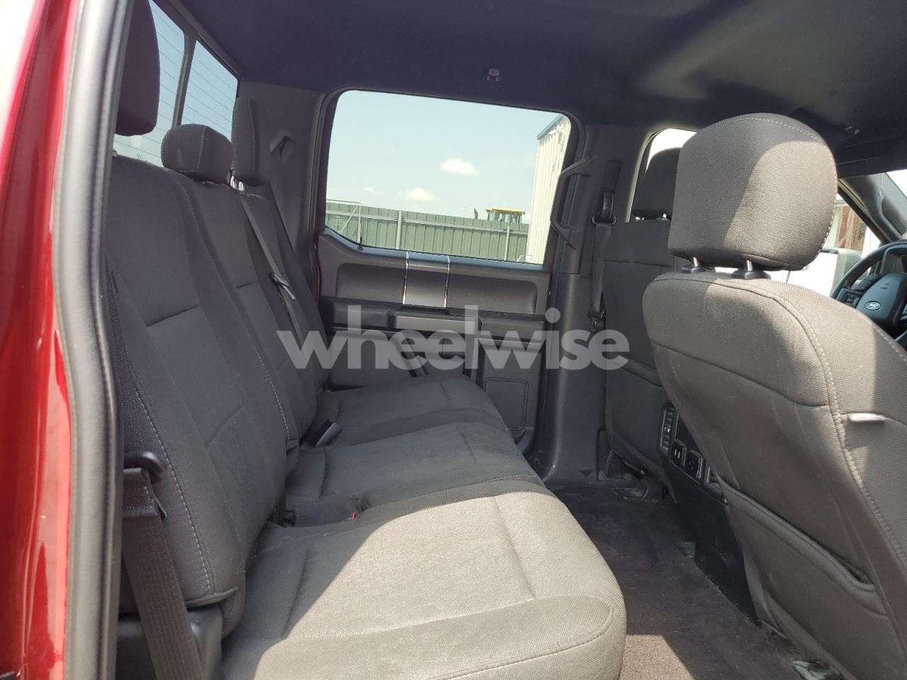 Photo 10 of 2019 FORD F150 SUPERCREW (VIN 1FTEW1EPXKFA78995)