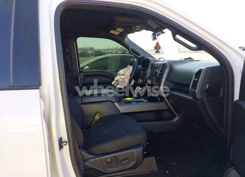 Photo 5 of 2019 Ford F-150 XLT (VIN 1FTEW1EPXKKC57979)