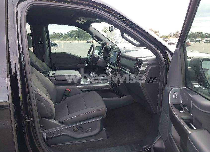 Photo 5 of 2022 Ford F-150 XLT (VIN 1FTEW1EPXNFA22852)