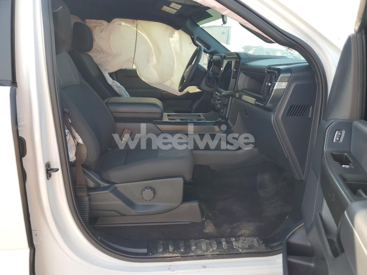 Photo 7 of 2025 FORD F150 STX (VIN 1FTEW2KP0SKD45241)