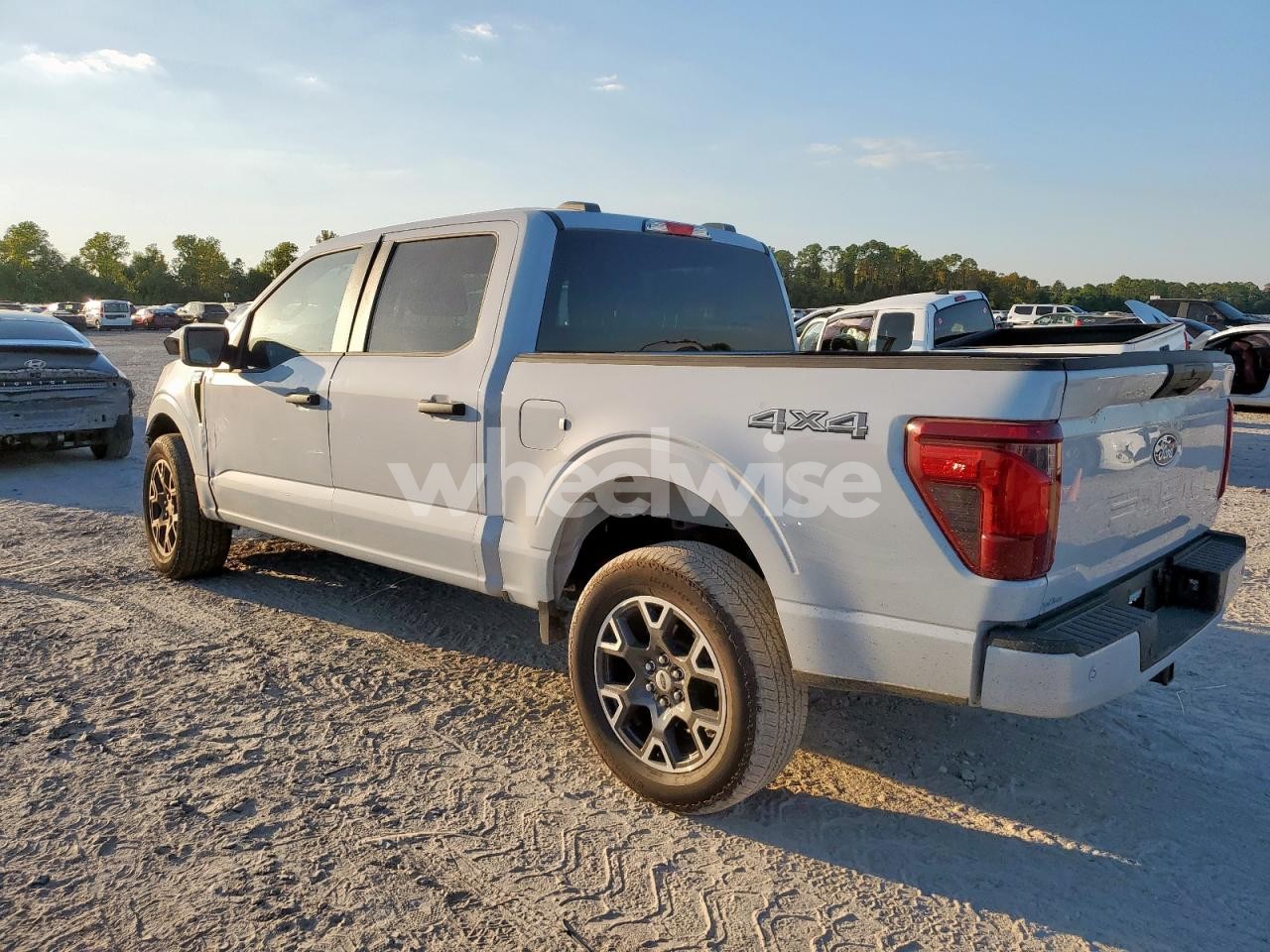 Photo 2 of 2025 FORD F150 STX (VIN 1FTEW2LP6SKD10671)