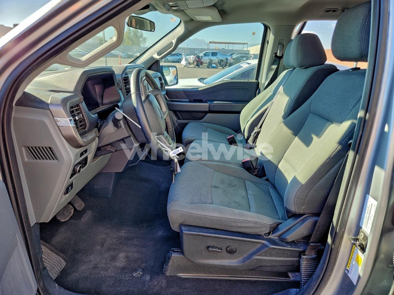 Photo 7 of 2025 FORD F150 XLT (VIN 1FTEW3K88SKD39847)