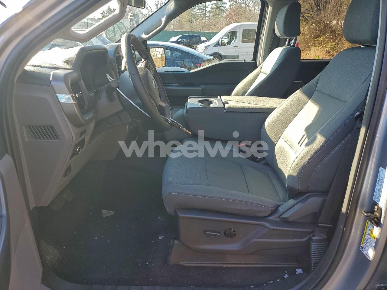 Photo 7 of 2025 FORD F150 XLT (VIN 1FTEW3LP4SKE63121)