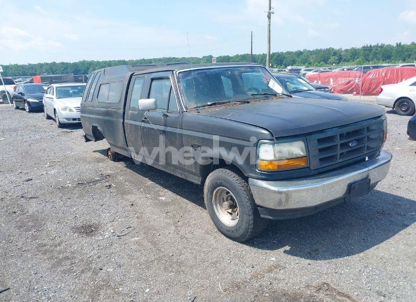 1995 Ford F150 (VIN 1FTEX14NXSKA46598) main photo