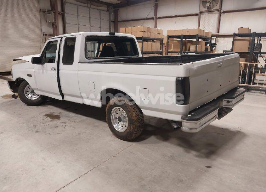 Photo 3 of 1992 Ford F150 (VIN 1FTEX15H1NKB55335)