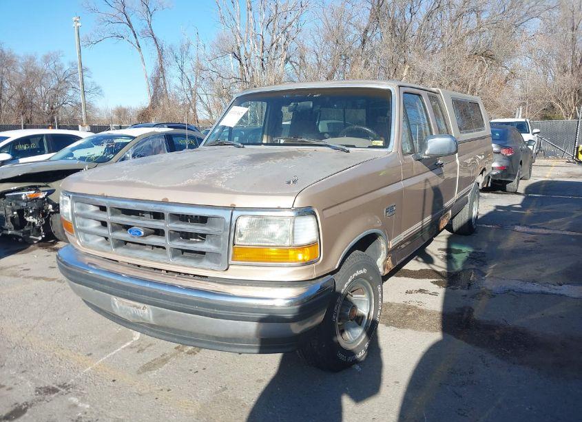 Photo 2 of 1992 Ford F150 (VIN 1FTEX15H3NKB53845)