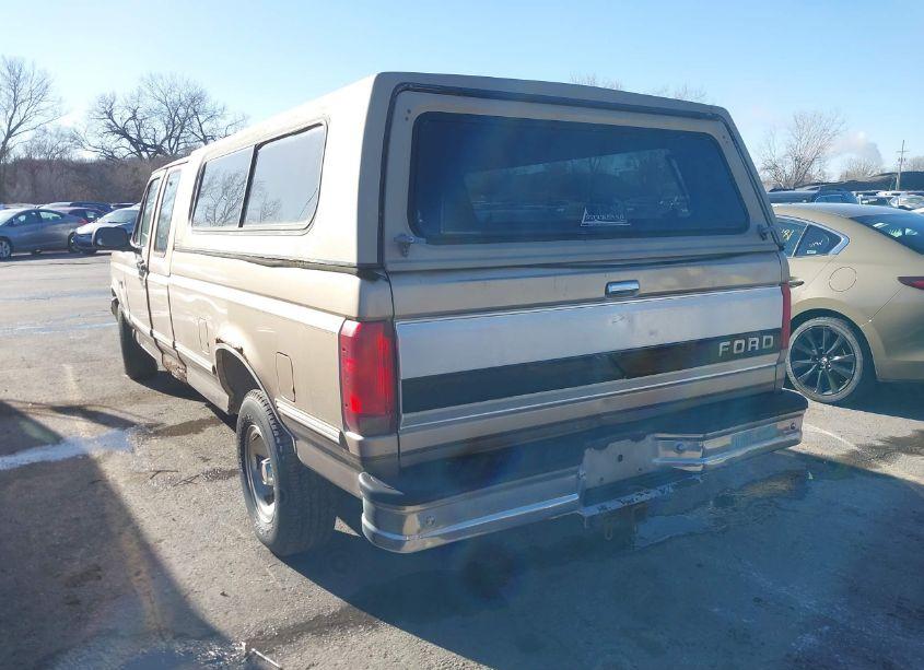 Photo 3 of 1992 Ford F150 (VIN 1FTEX15H3NKB53845)