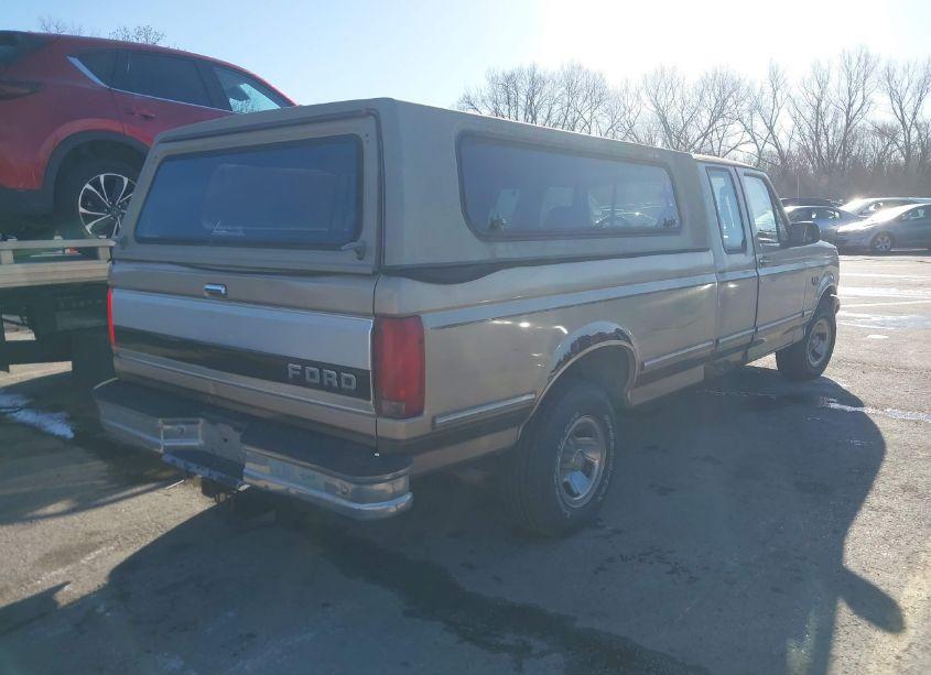 Photo 4 of 1992 Ford F150 (VIN 1FTEX15H3NKB53845)