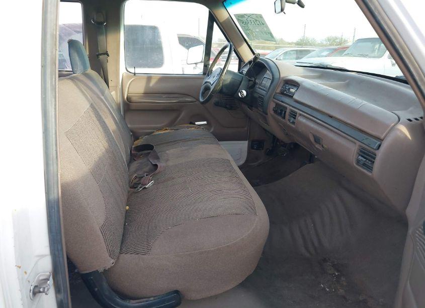 Photo 5 of 1993 Ford F150 N/A (VIN 1FTEX15H8PKB20486)