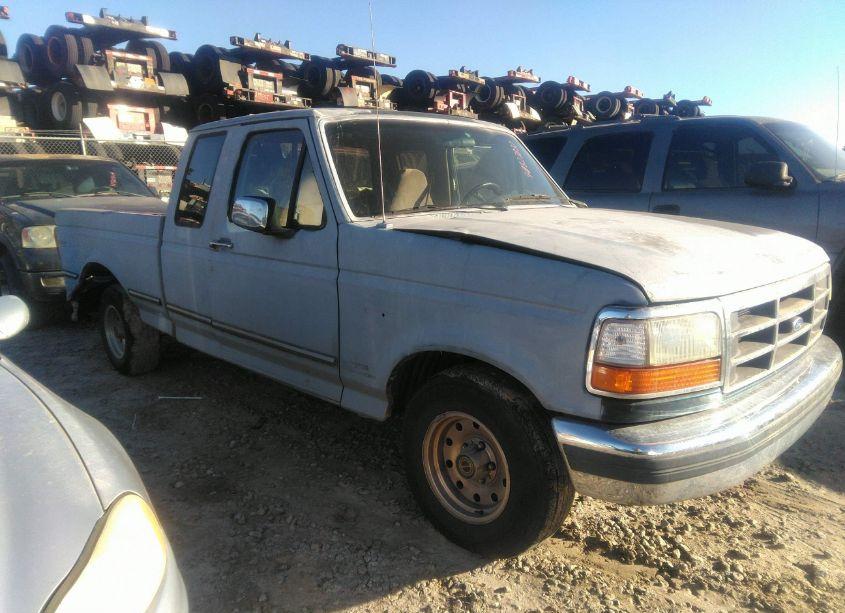 1995 Ford F150 (VIN 1FTEX15H8SKA15603) main photo