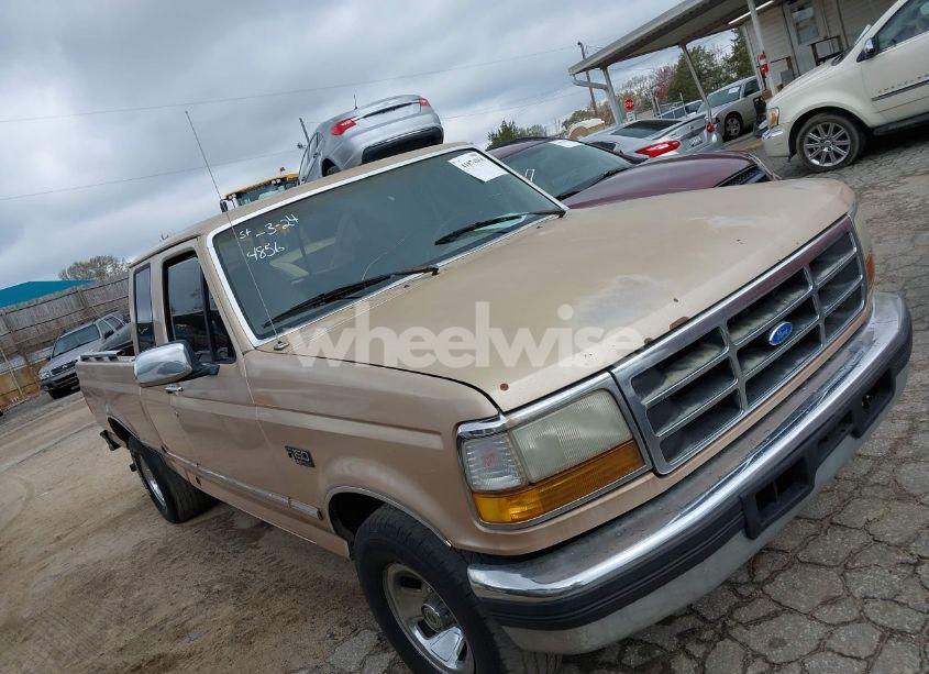 1996 Ford F150 (VIN 1FTEX15N3TKA33031) main photo