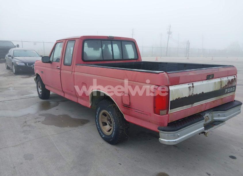 Photo 3 of 1992 Ford F150 (VIN 1FTEX15N5NKA08828)