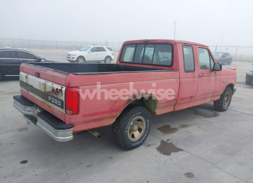 Photo 4 of 1992 Ford F150 (VIN 1FTEX15N5NKA08828)